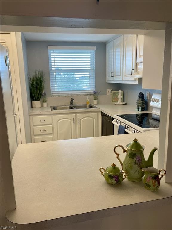 325 Charlemagne BLVD # B208, NAPLES FL 34112-13