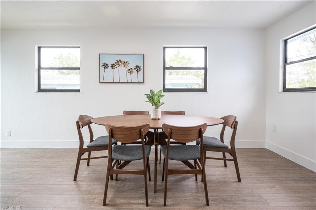 507 14th ST N, NAPLES FL 34102-21