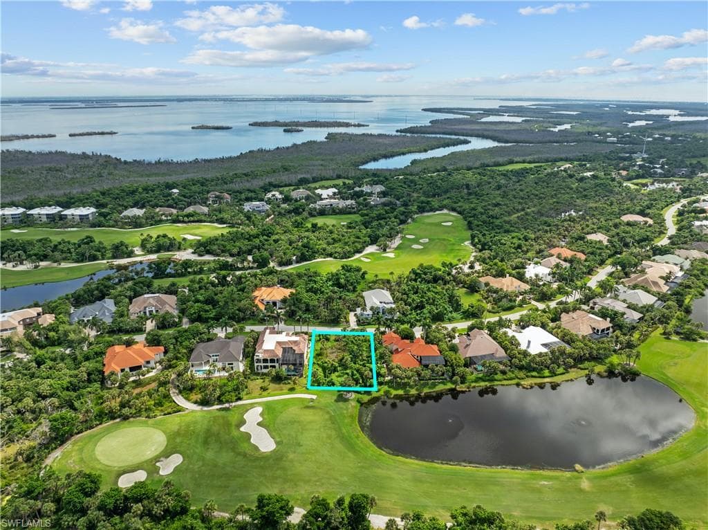 2453 Wulfert RD, SANIBEL FL 33957-10