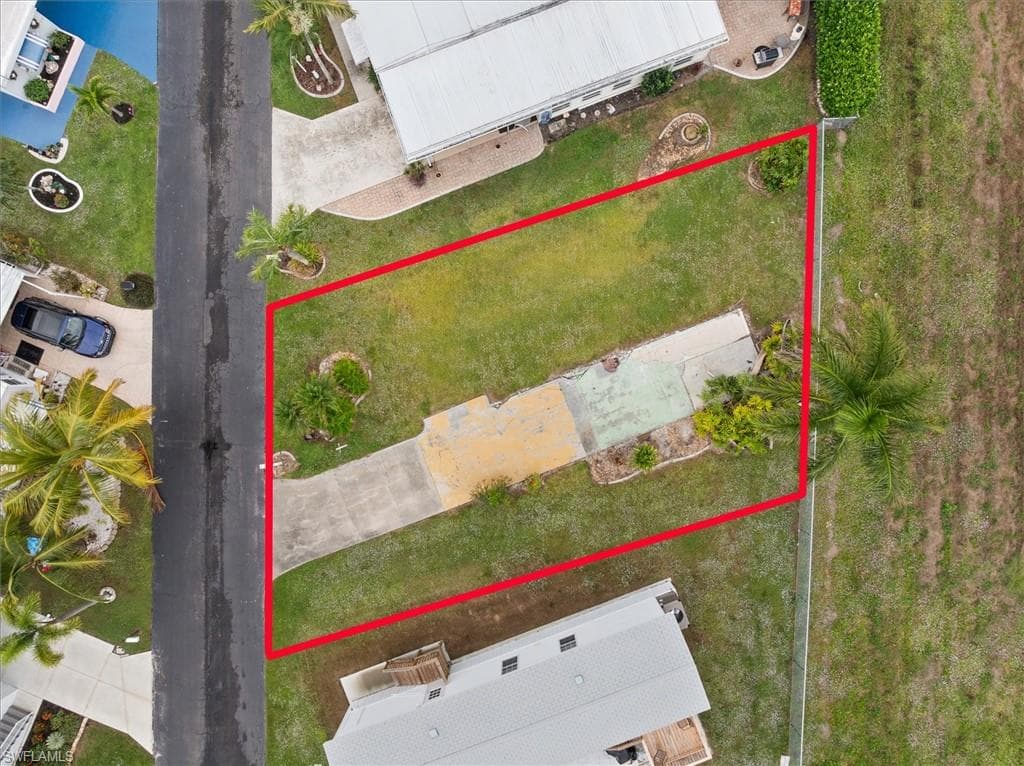 158 Adrienne DR, FORT MYERS FL 33908-1