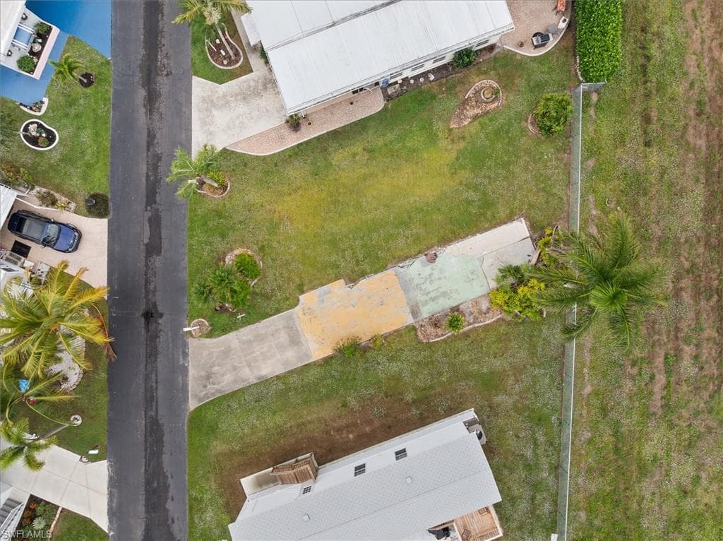 158 Adrienne DR, FORT MYERS FL 33908-7