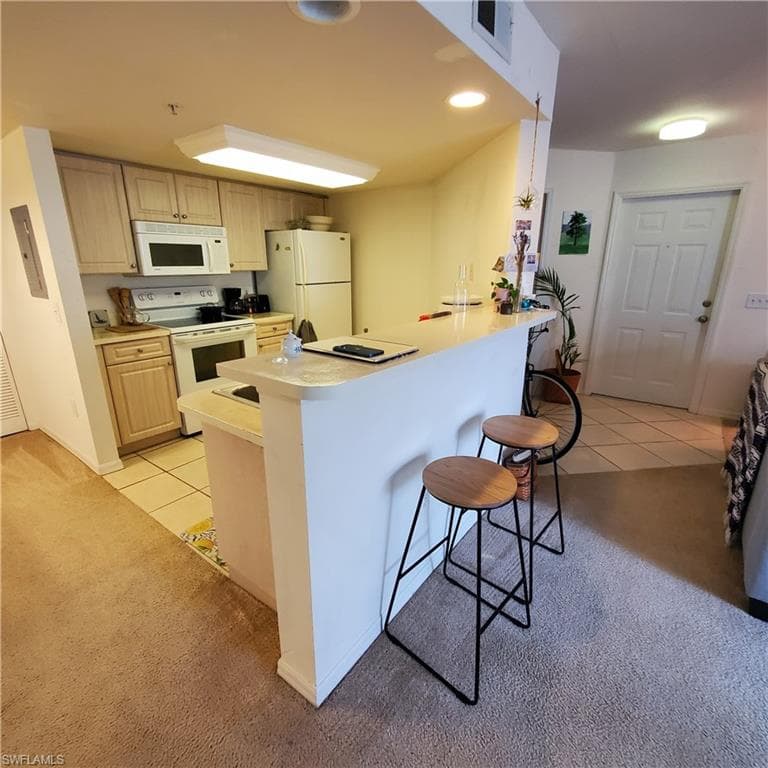 1769 Four Mile Cove PKWY 911-9