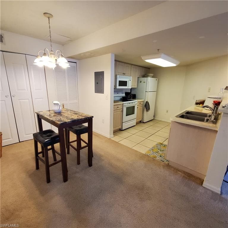 1769 Four Mile Cove PKWY 911-7