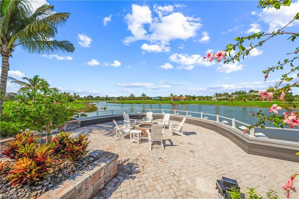 5660 Laguna Caribe CIR, FORT MYERS FL 33905-11