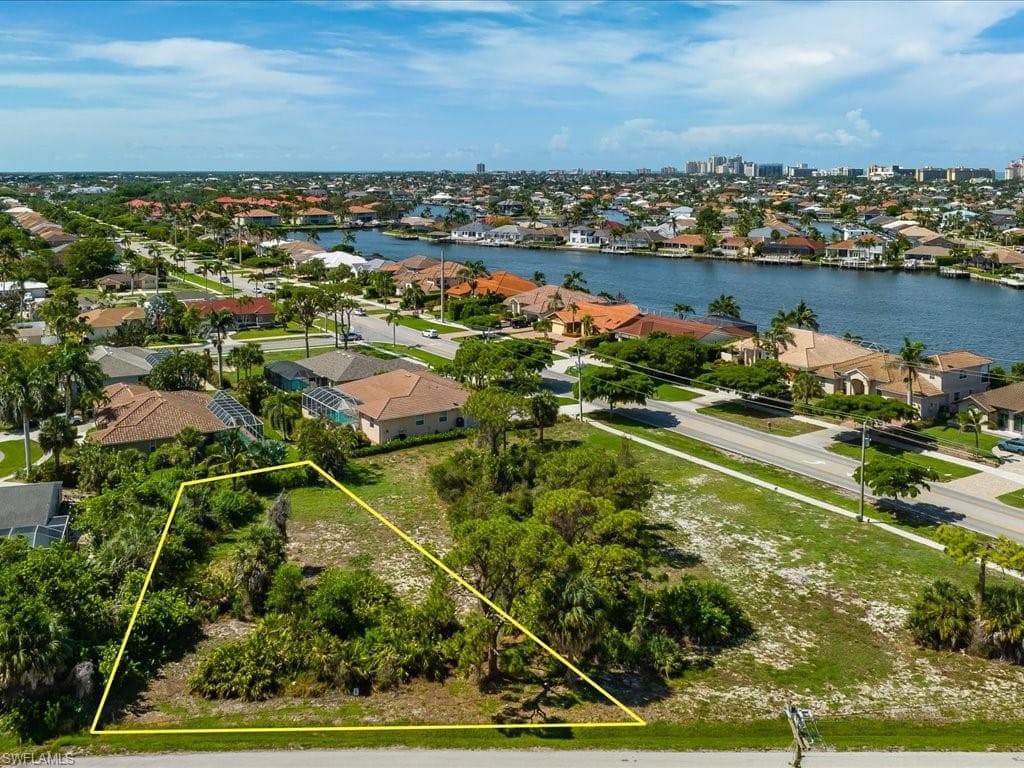 1127 Marco Lake DR-4