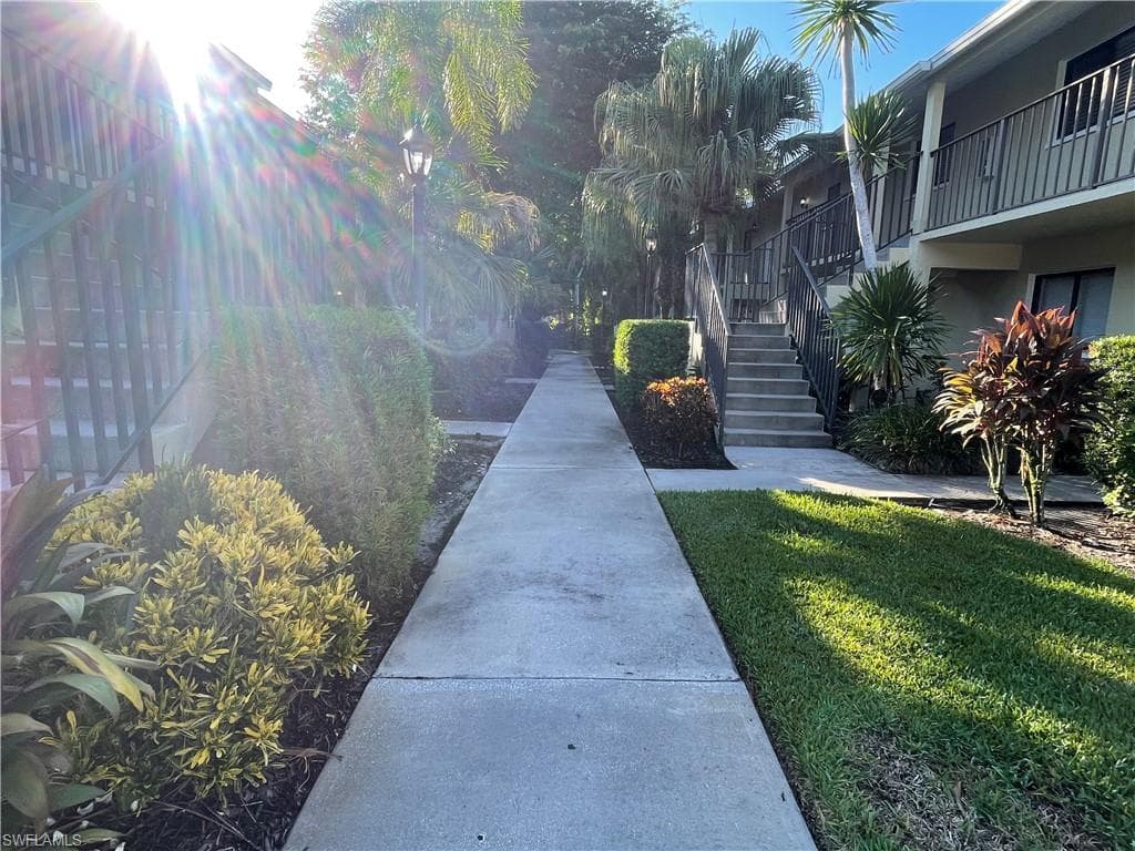 28150 Pine Haven WAY # 25, BONITA SPRINGS FL 34135-3