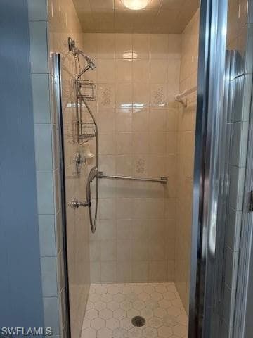 9626 Windsor Club CIR, FORT MYERS FL 33905-25