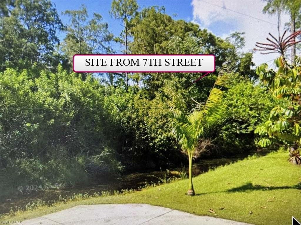 XXXX 6th ST, NAPLES FL 34113-3