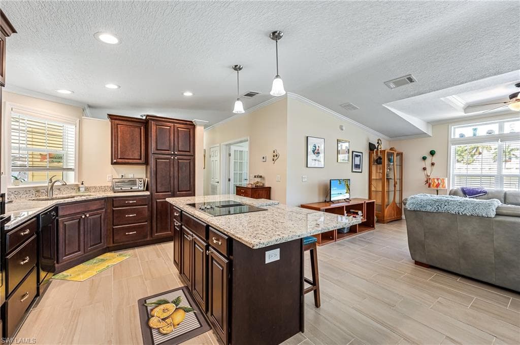 153 Rookery RD, NAPLES FL 34114-7