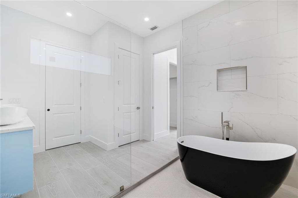 1248 Trail Terrace DR, NAPLES FL 34103-16