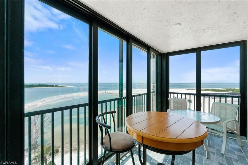 8400 Estero BLVD # 805, FORT MYERS BEACH FL 33931-21