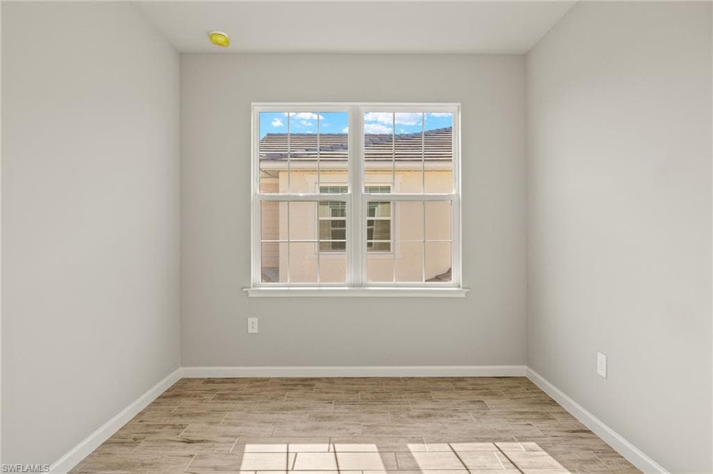 4646 Arboretum CIR # 201, NAPLES FL 34112-21