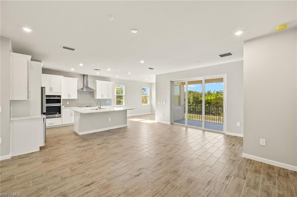 4646 Arboretum CIR # 201, NAPLES FL 34112-6