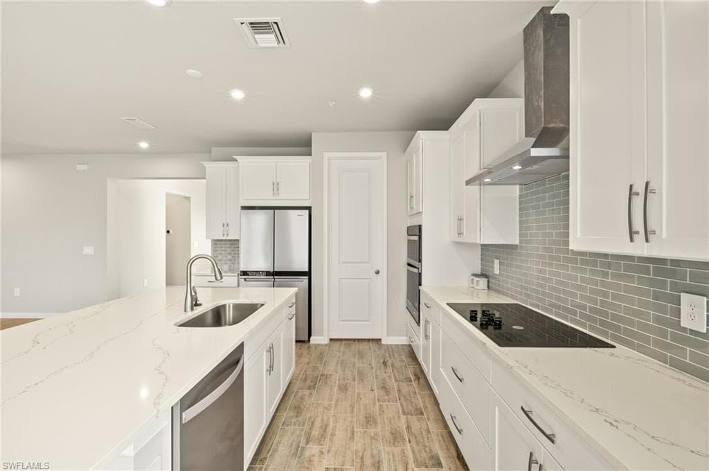 4646 Arboretum CIR # 201, NAPLES FL 34112-8