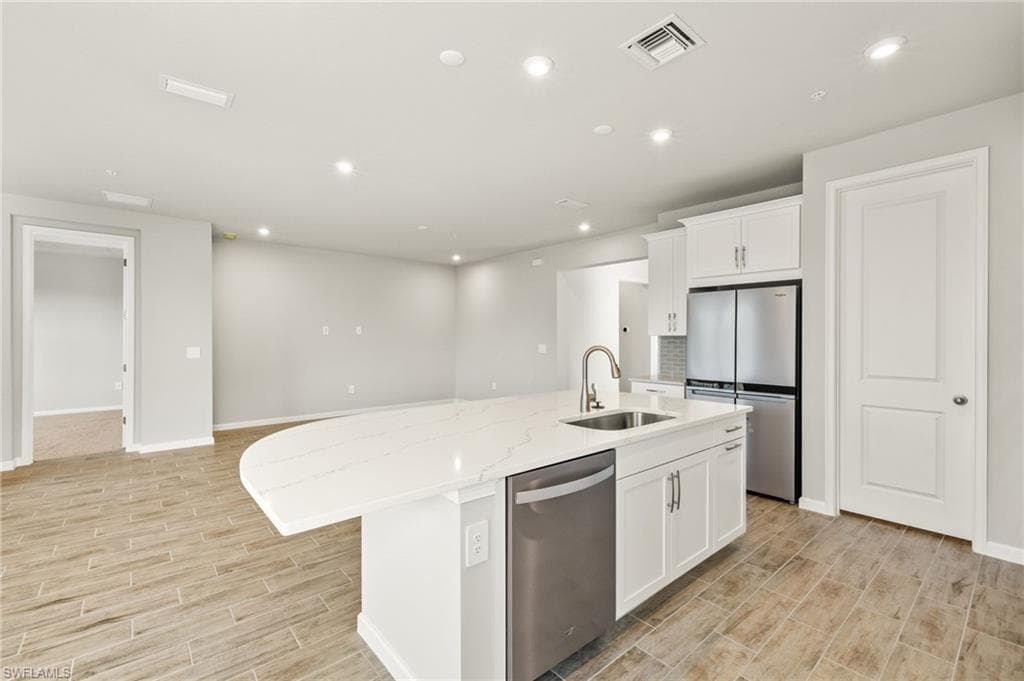 4646 Arboretum CIR # 201, NAPLES FL 34112-13