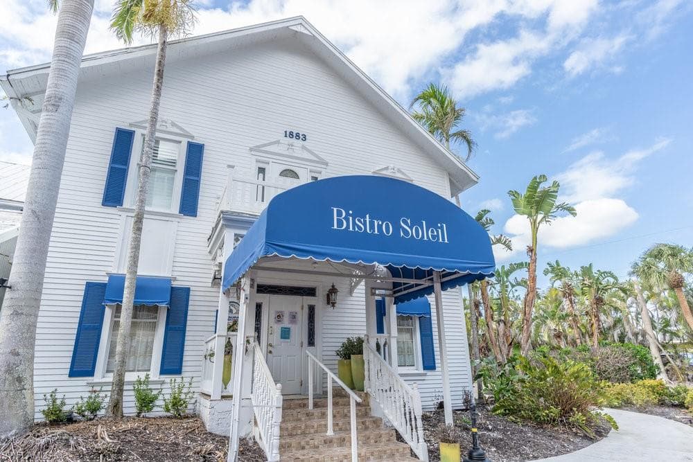 10 Tampa PL # 203, MARCO ISLAND FL 34145-37