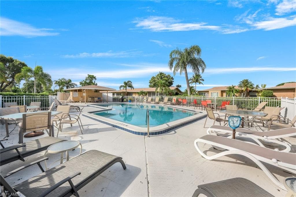 5564 Williamson WAY-33