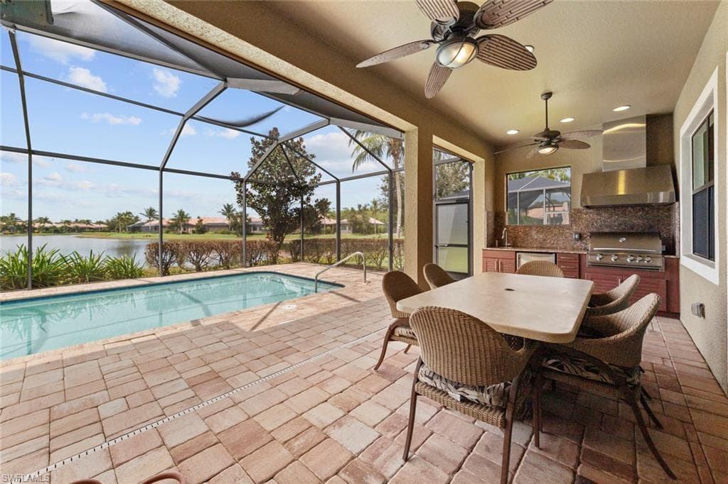 9208 Isla Bella CIR, BONITA SPRINGS FL 34135-29