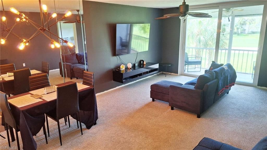 160 Turtle Lake CT # 204, NAPLES FL 34105-4