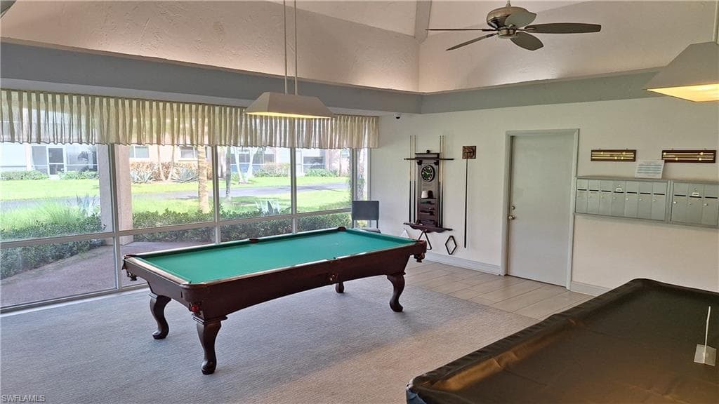 160 Turtle Lake CT # 204, NAPLES FL 34105-17