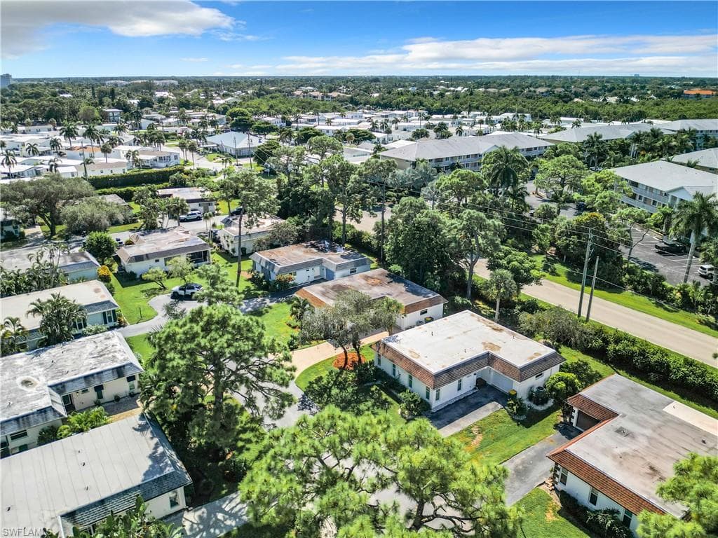 375 CARNABY CT # 54, NAPLES FL 34112-3