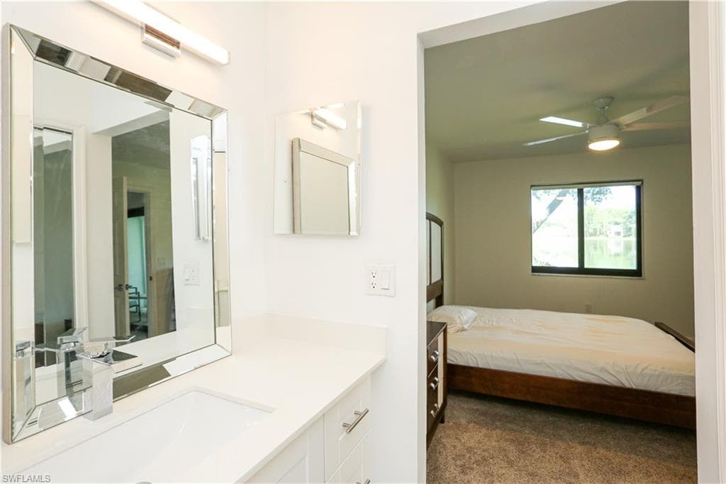 5754 Deauville CIR # E104, NAPLES FL 34112-23