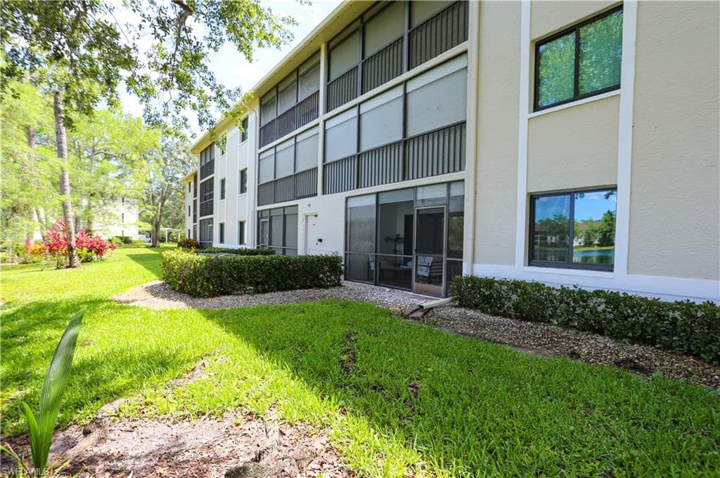 5754 Deauville CIR # E104, NAPLES FL 34112-38