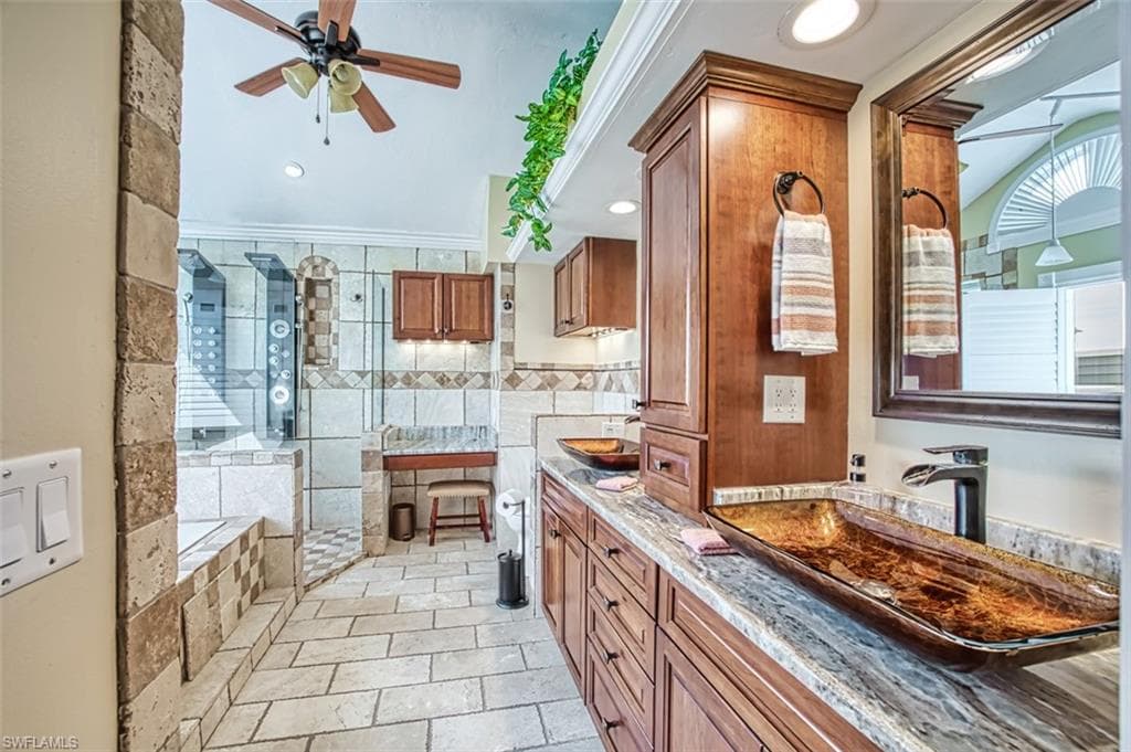 18141 Old Pelican Bay DR, FORT MYERS BEACH FL 33931-32