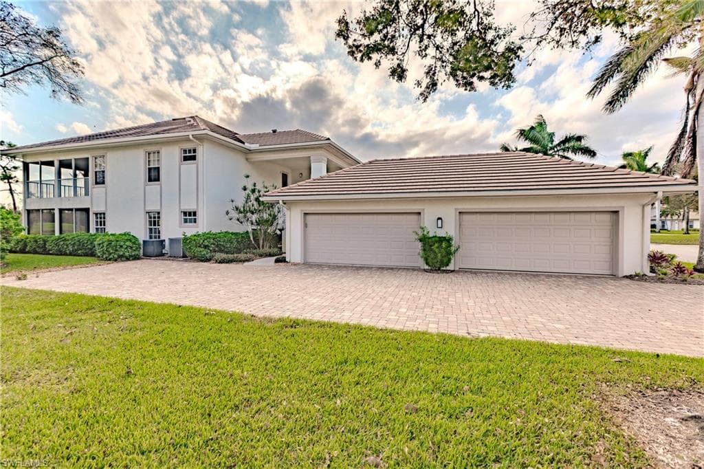 8251 Grand Palm DR # 1, ESTERO FL 33967-31