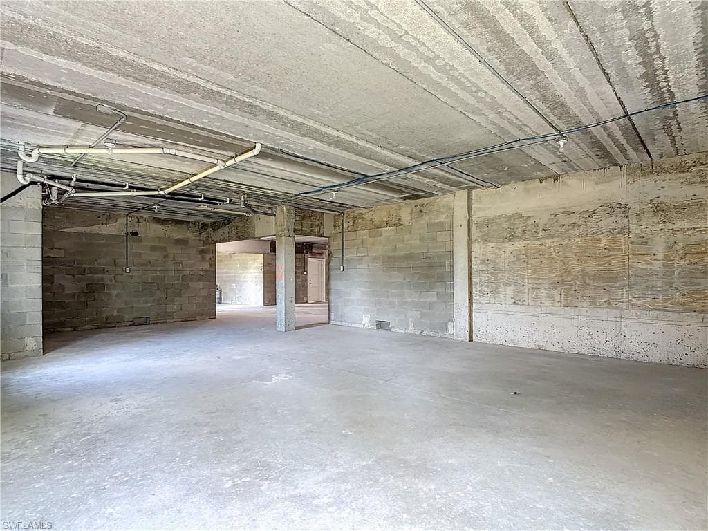 9345 Dimmick DR, SANIBEL FL 33957-41