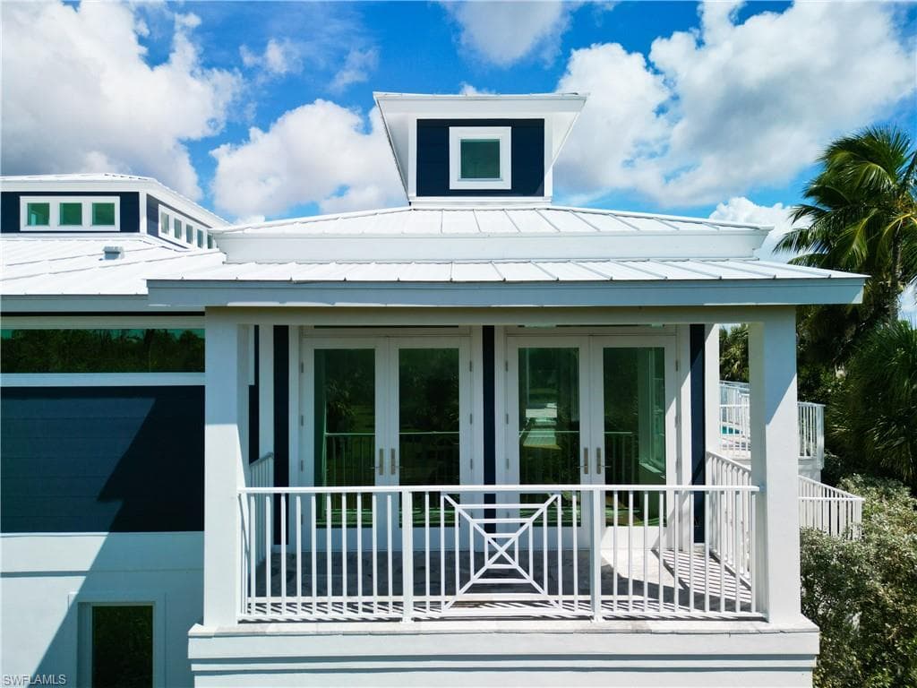 9345 Dimmick DR, SANIBEL FL 33957-45