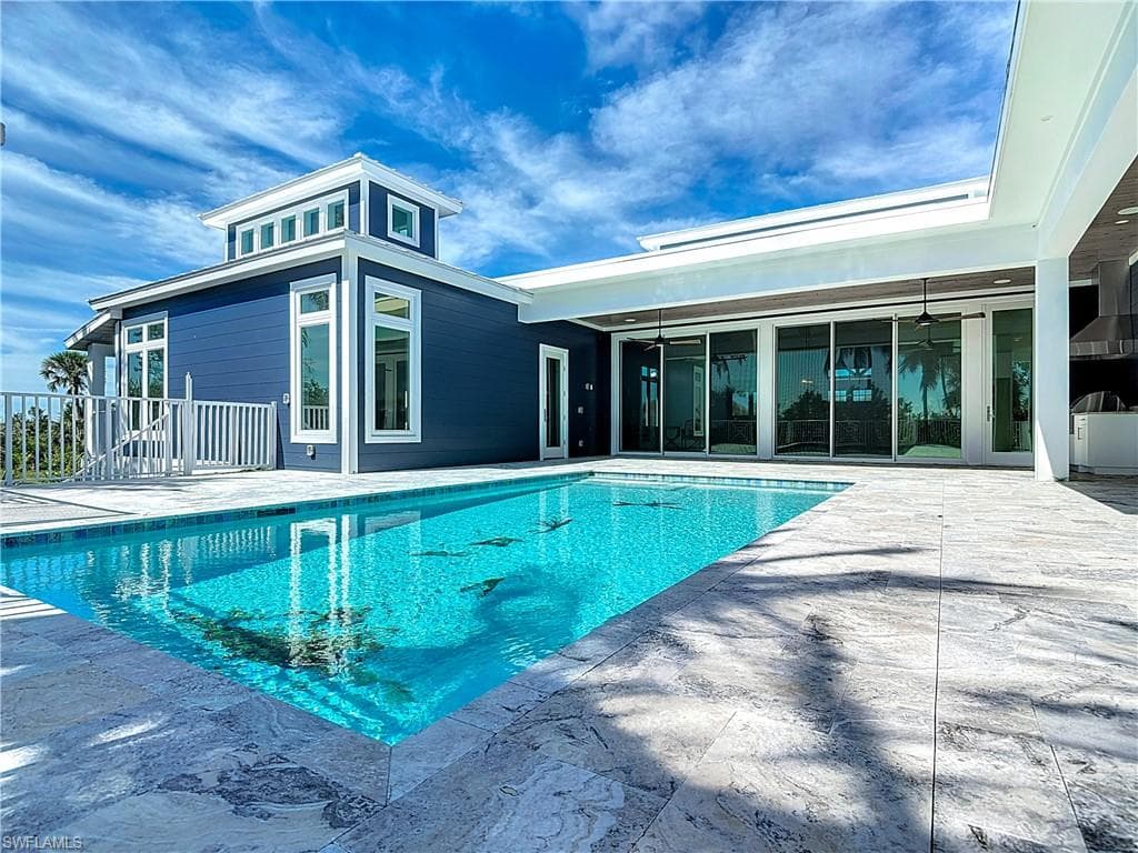 9345 Dimmick DR, SANIBEL FL 33957-44