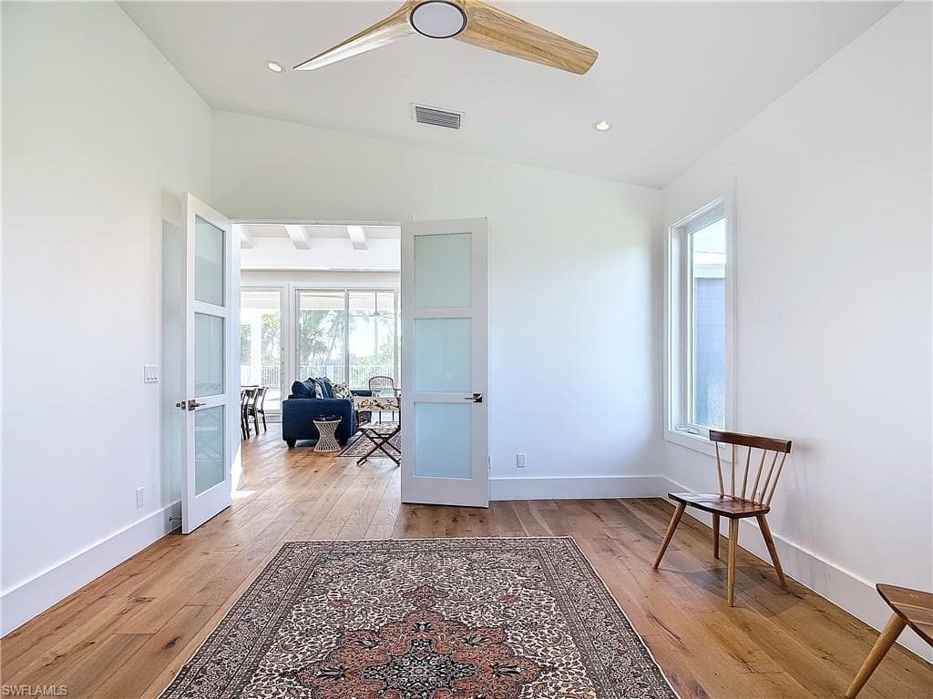 9345 Dimmick DR, SANIBEL FL 33957-17