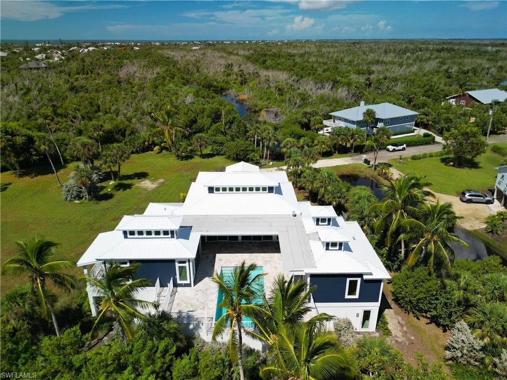 9345 Dimmick DR, SANIBEL FL 33957-47