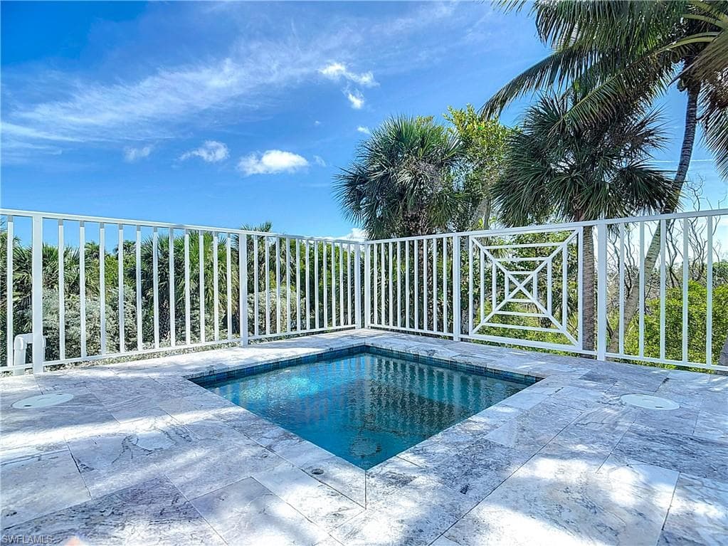 9345 Dimmick DR, SANIBEL FL 33957-43