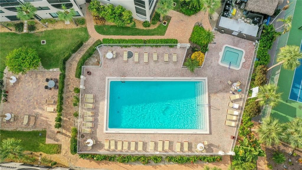 1007 Anglers CV # J204, MARCO ISLAND FL 34145-20