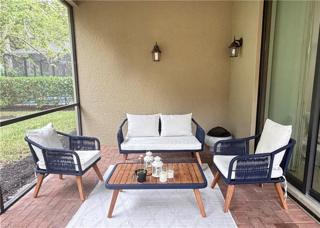 3195 Pacific DR, NAPLES FL 34119-17