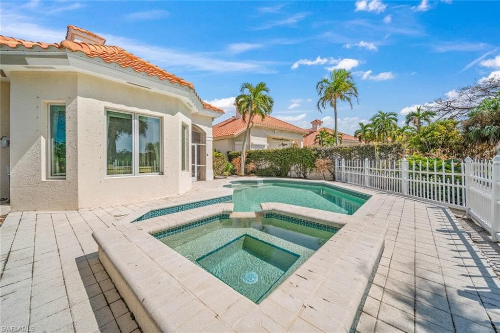 2755 Wulfert RD, SANIBEL FL 33957-32