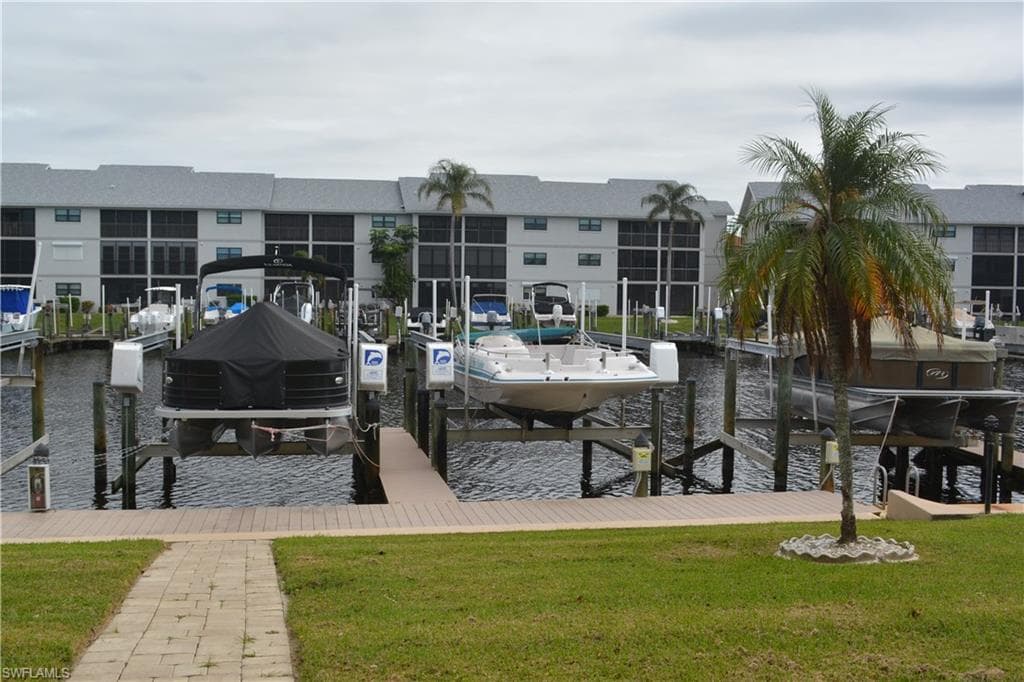 4229 SE 19th PL # 1D, CAPE CORAL FL 33904-1