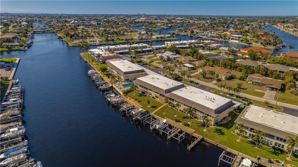 4229 SE 19th PL # 1D, CAPE CORAL FL 33904-37