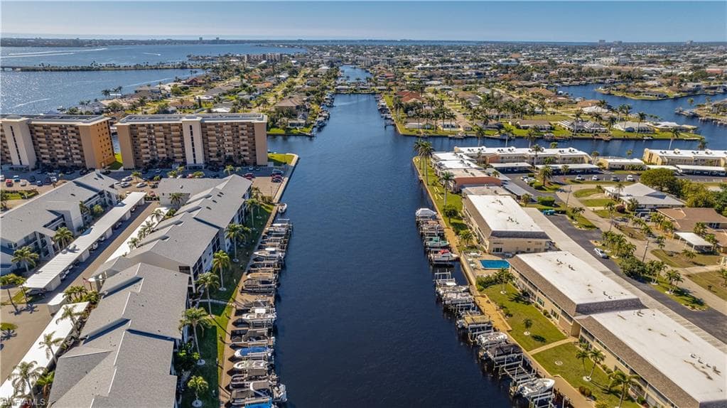 4229 SE 19th PL # 1D, CAPE CORAL FL 33904-39