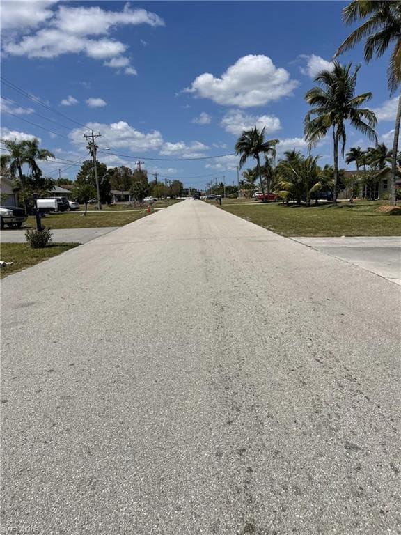 1734 Coral Point DR, CAPE CORAL FL 33990-2