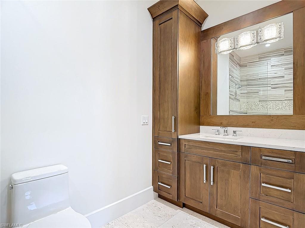 14201 Bay DR, FORT MYERS FL 33919-28