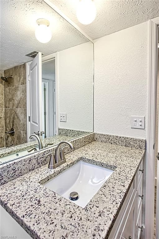 16251 Dublin CIR # F104, FORT MYERS FL 33908-25