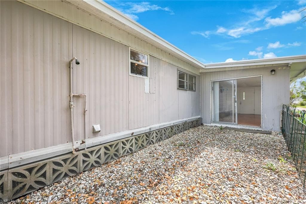 171 Grassy Key LN # 48, NAPLES FL 34114-16