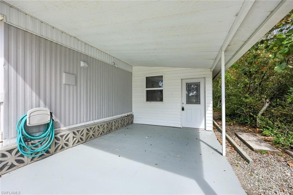 171 Grassy Key LN # 48, NAPLES FL 34114-17