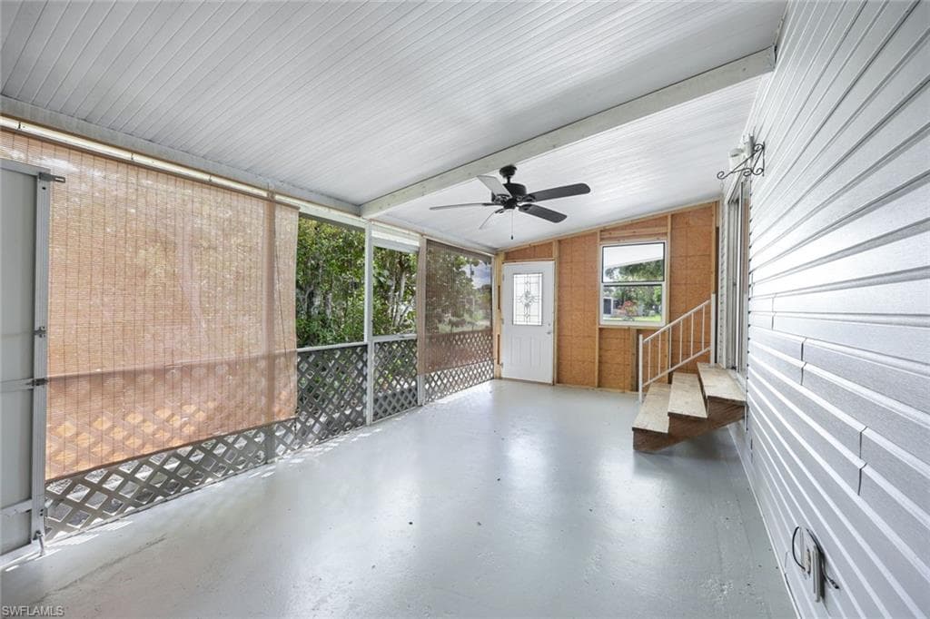171 Grassy Key LN # 48, NAPLES FL 34114-14
