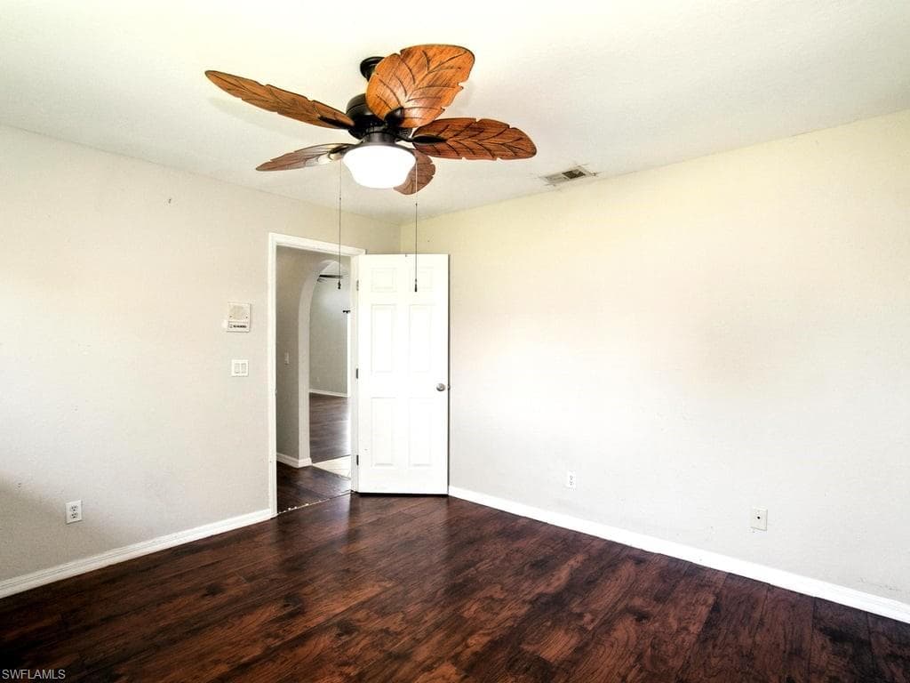 11802 Royal Tee CT, CAPE CORAL FL 33991-32