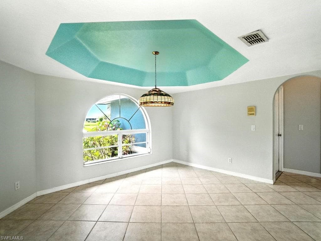 11802 Royal Tee CT, CAPE CORAL FL 33991-10