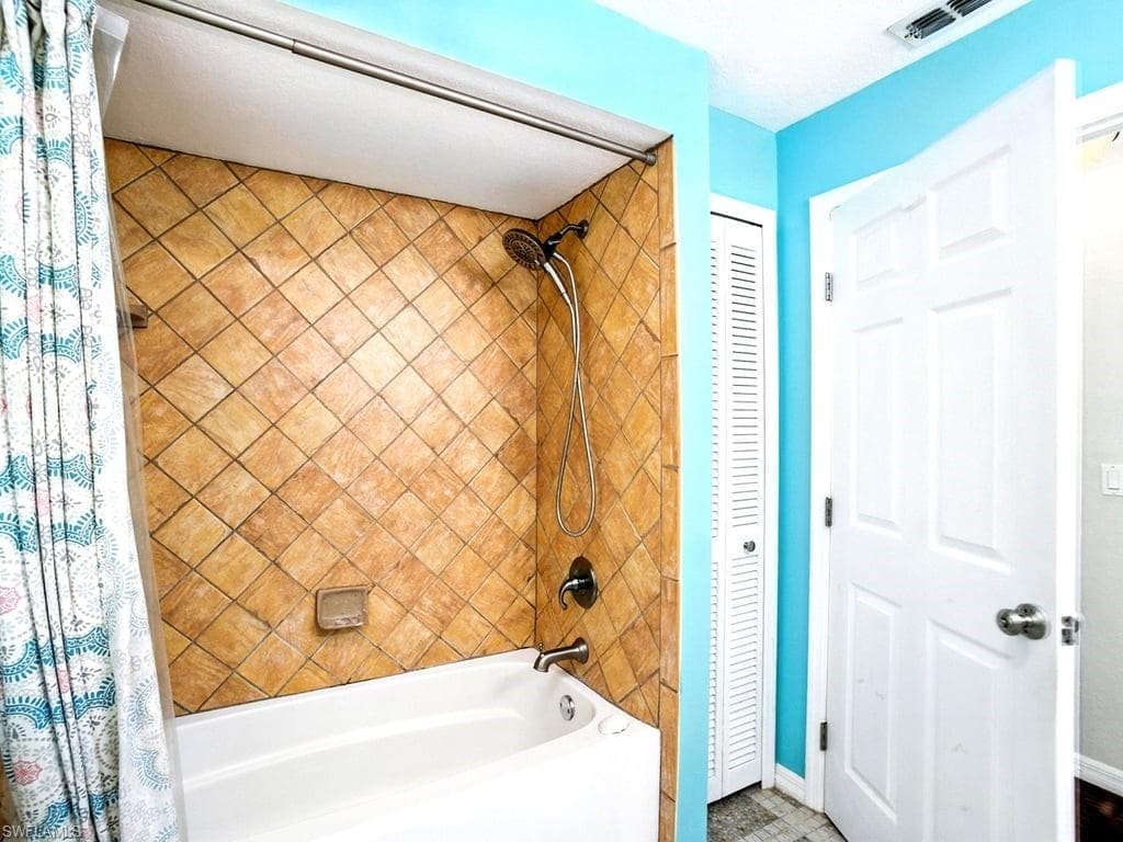 11802 Royal Tee CT, CAPE CORAL FL 33991-38